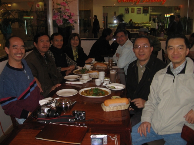 Uống Cà phê và ăn lẫu dê(vảo đảm rất ngon) tại qu'an Paloma San Jose
