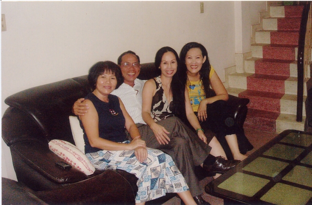 HY, vợ chồng anh CMPhước (AH74),  KA